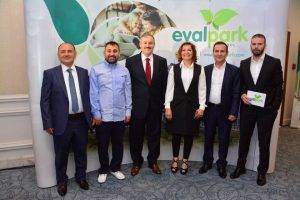 Sağdan Sağa Mimar Erdem İskender, YKB Aydın Arvas, YKÜ Fatma Çifçi, Genel Müdür Murat Odabaş, YKÜ Erol Hançer